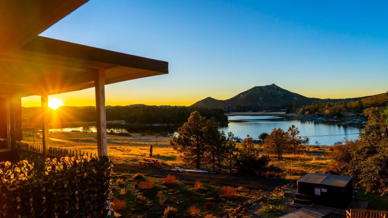 Quiet Mind Mountain Lodge, Retreat & Spa Джуліан Екстер'єр фото